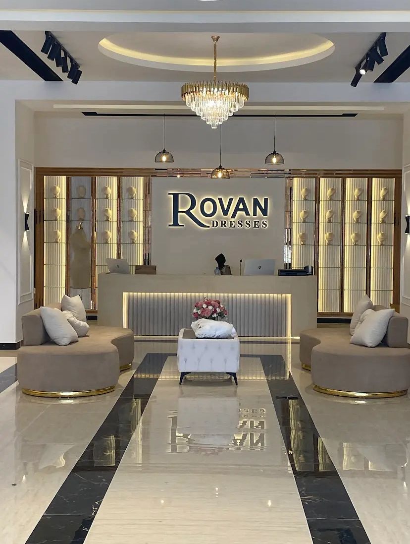 Rovan Dresses