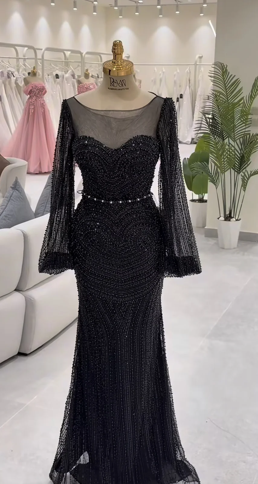 Shop & Rent Dresses - Evening, Wedding, Engagement Gowns Jordan - ROVAN